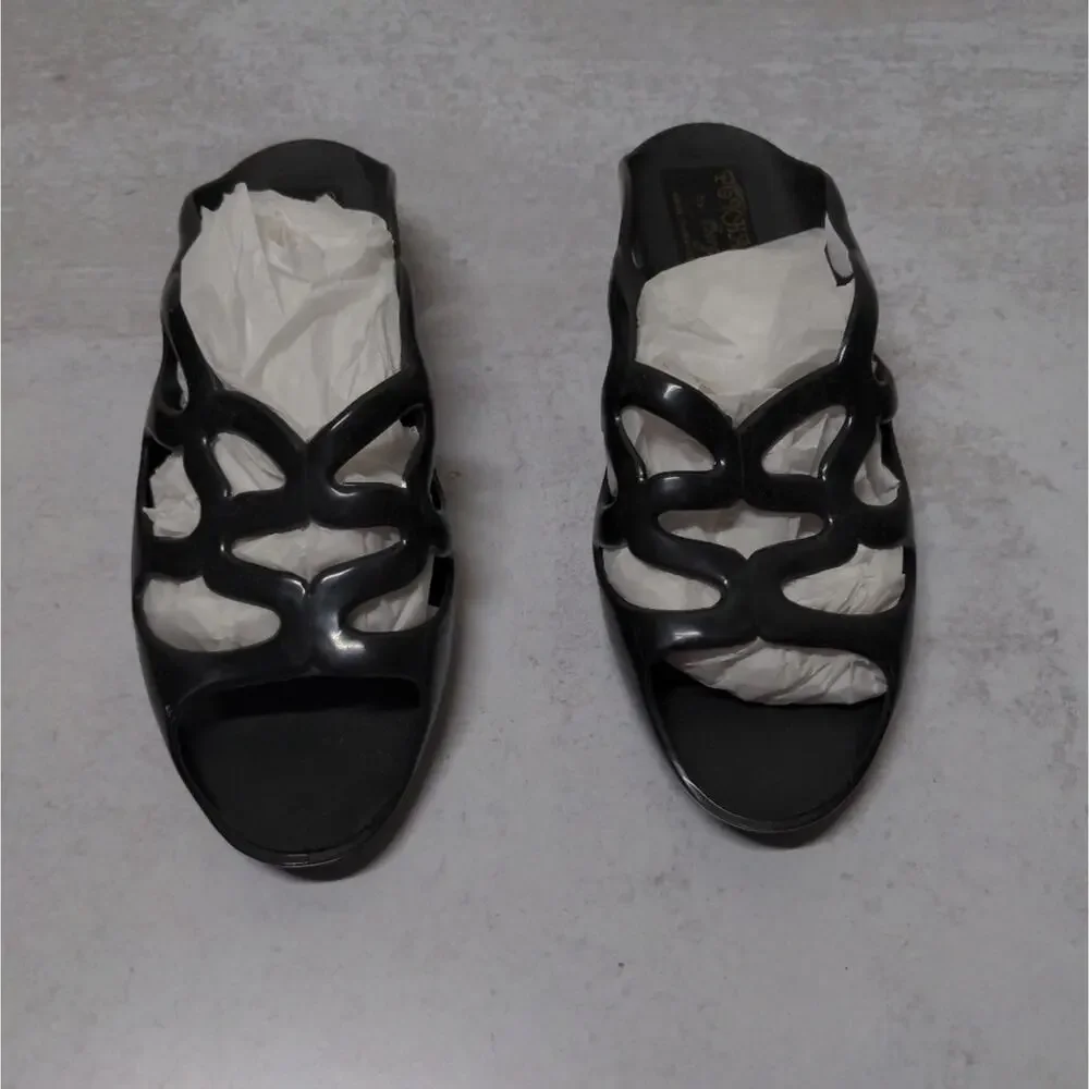 Pokhara by Borg Black Y2K Slip-on Jelly Sandals - Size 35/2; 36/3 (see meas)
